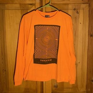 Volcom long sleeve t shirt (xl)